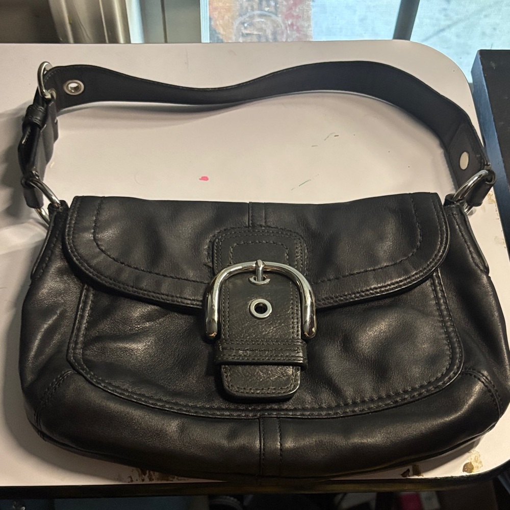 Coach Black Leather Shoulder Bag